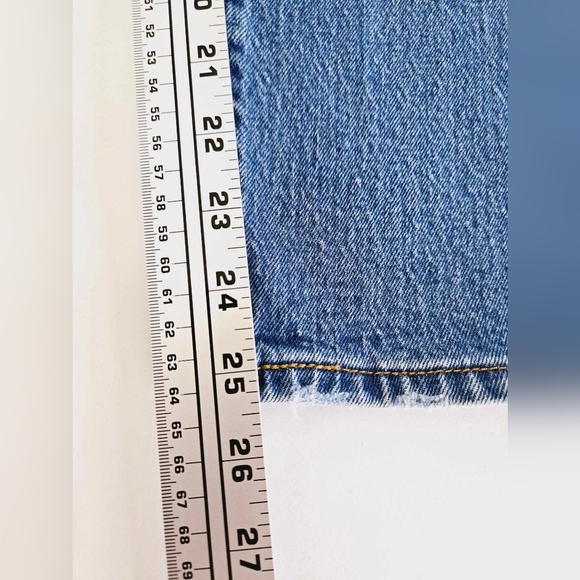 Levi's Women's High Rise Blue Jeans - Picture 8 of 15